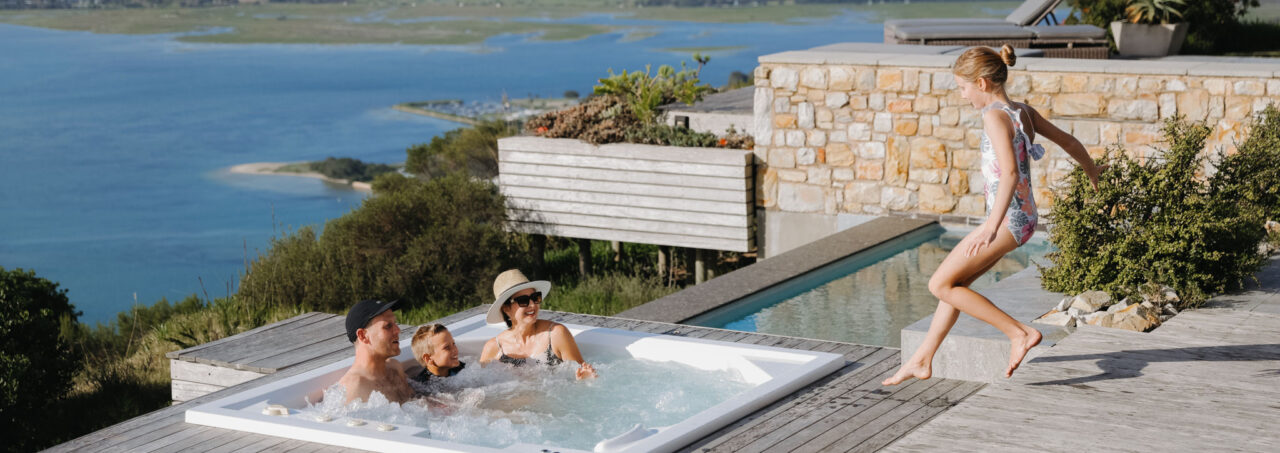3 Bedroom ‘Shufflers’ Private Villa @ Alkira Lodge, Knysna